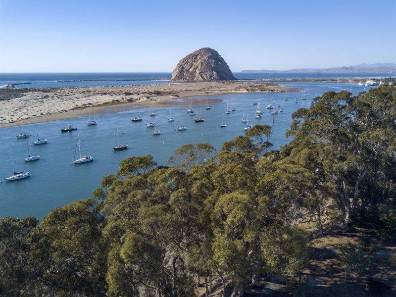 Beach-N-Bay Getaways Morro Bay Harbor California