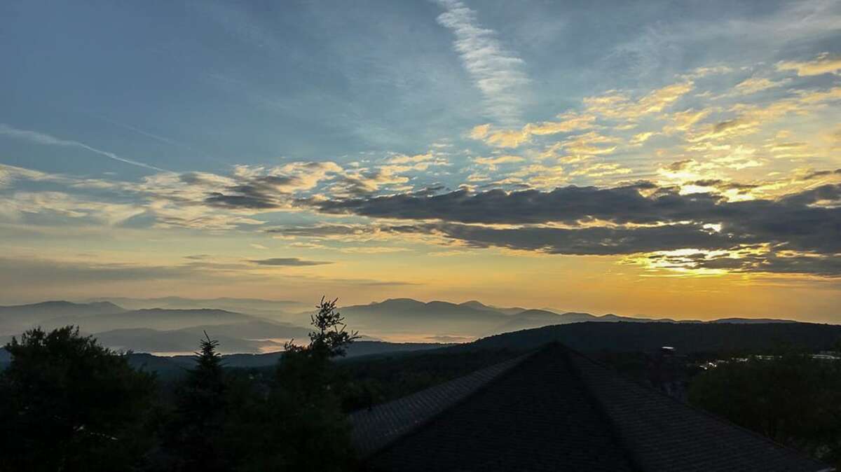 Beech Mountain Ski Resort Carolina Cabin Rentals NC Blue Ridge Mountains