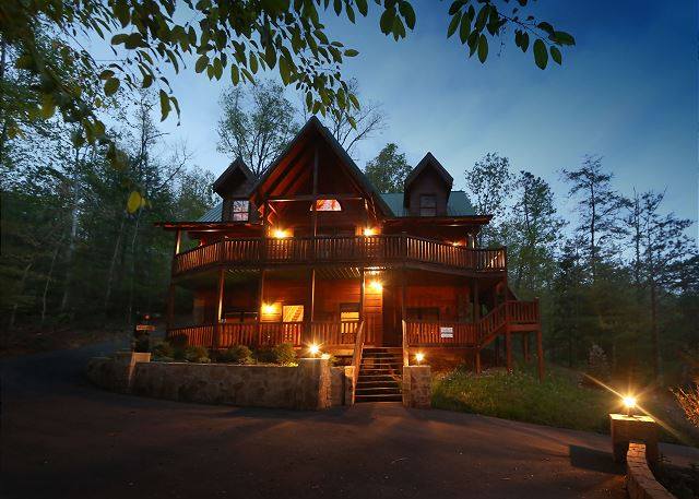 Eden-Crest-Vacation-Rentals-Great-Smoky-Mountains-Property-Pigeon-Forge-Gatlinburg-Tennessee