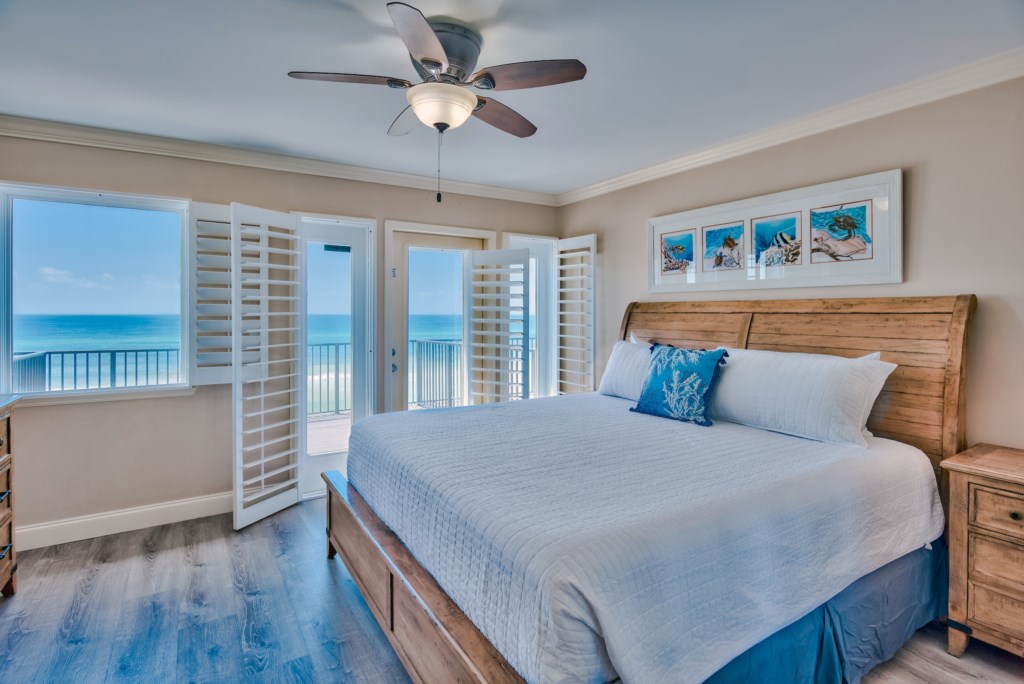 Forever Destin Beach Rentals - Florida Vacation Rental Property Master Bedroom