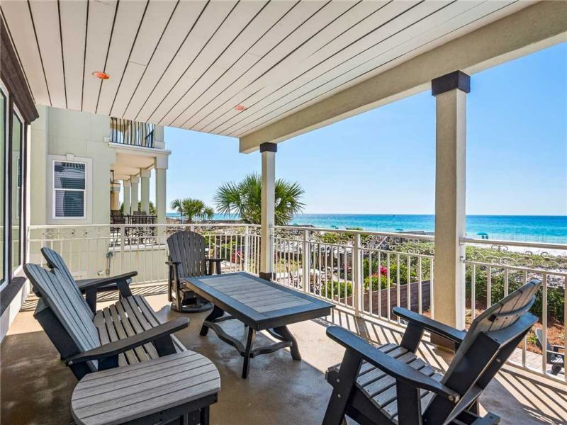 Jewel-in-the-Sand-Destin-Florida-Newmain-Dailey-Resort-Properties