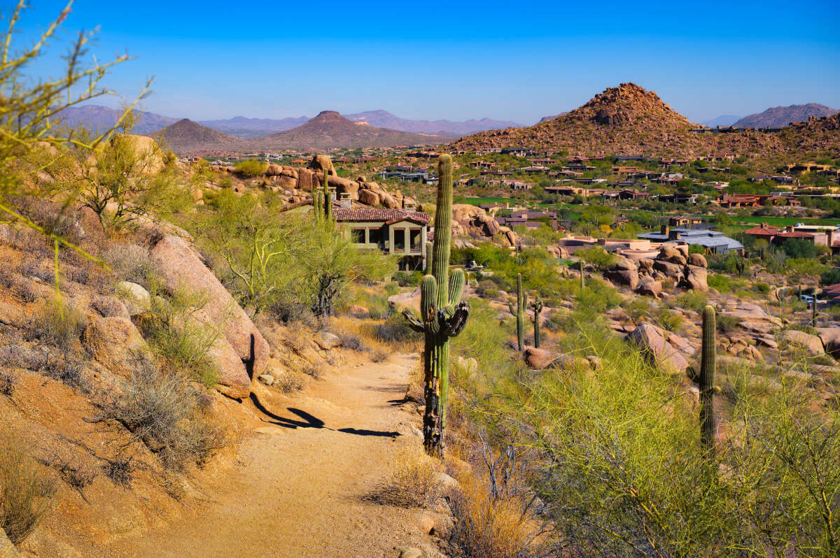 Pinnacle Peak Trail & Luxury Homes in Scottsdale Arizona