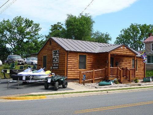 Allstar Lodging Office in Luray Virginia