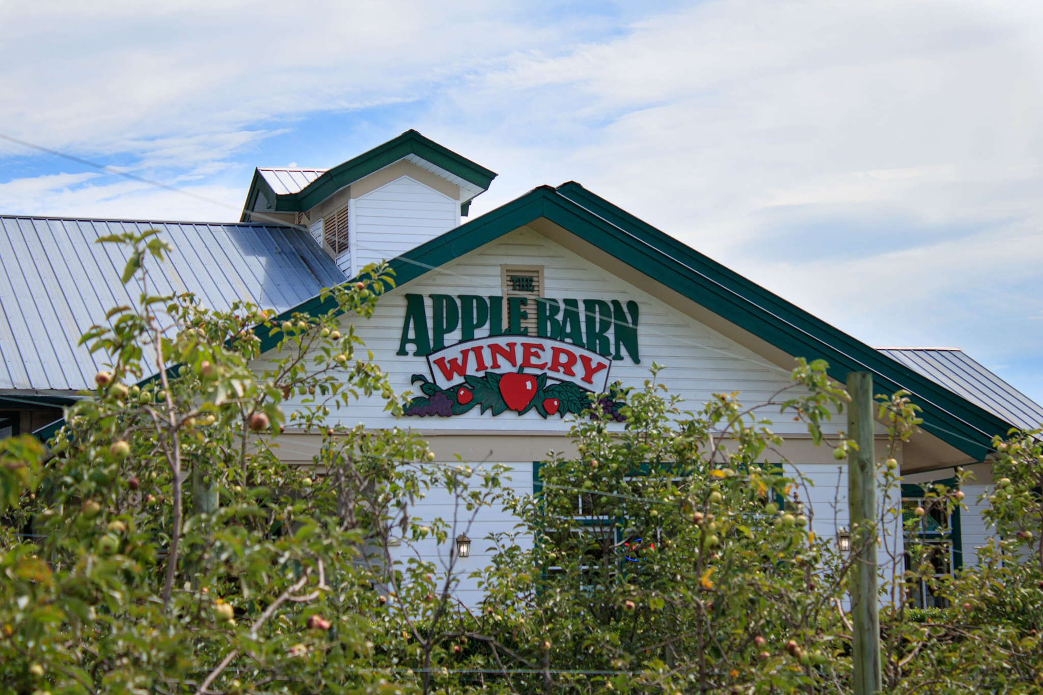 Apple Barn Winery in Sevierville