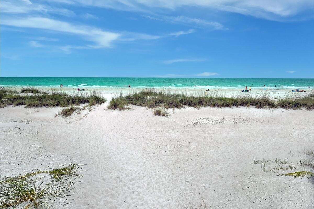 BeachRentals.mobi Vacation Rentals and Real Estate Anna Maria Island