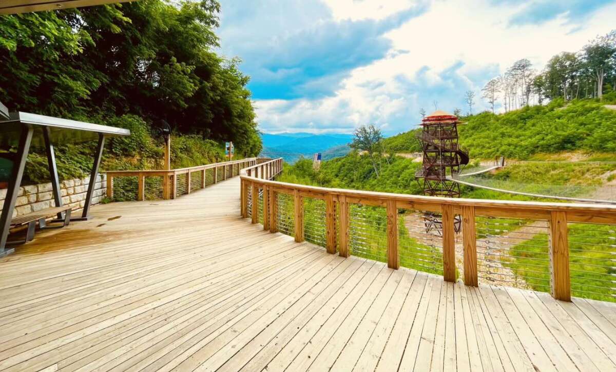 Gatlinburg Sky Park - Trail, Bridge, and Tower