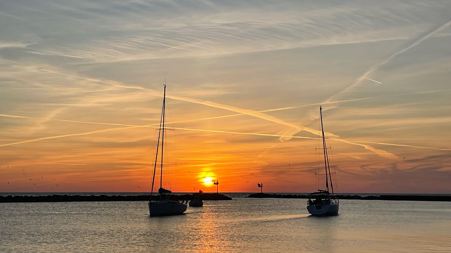 Lake Michigan Sunset in Harbor Country