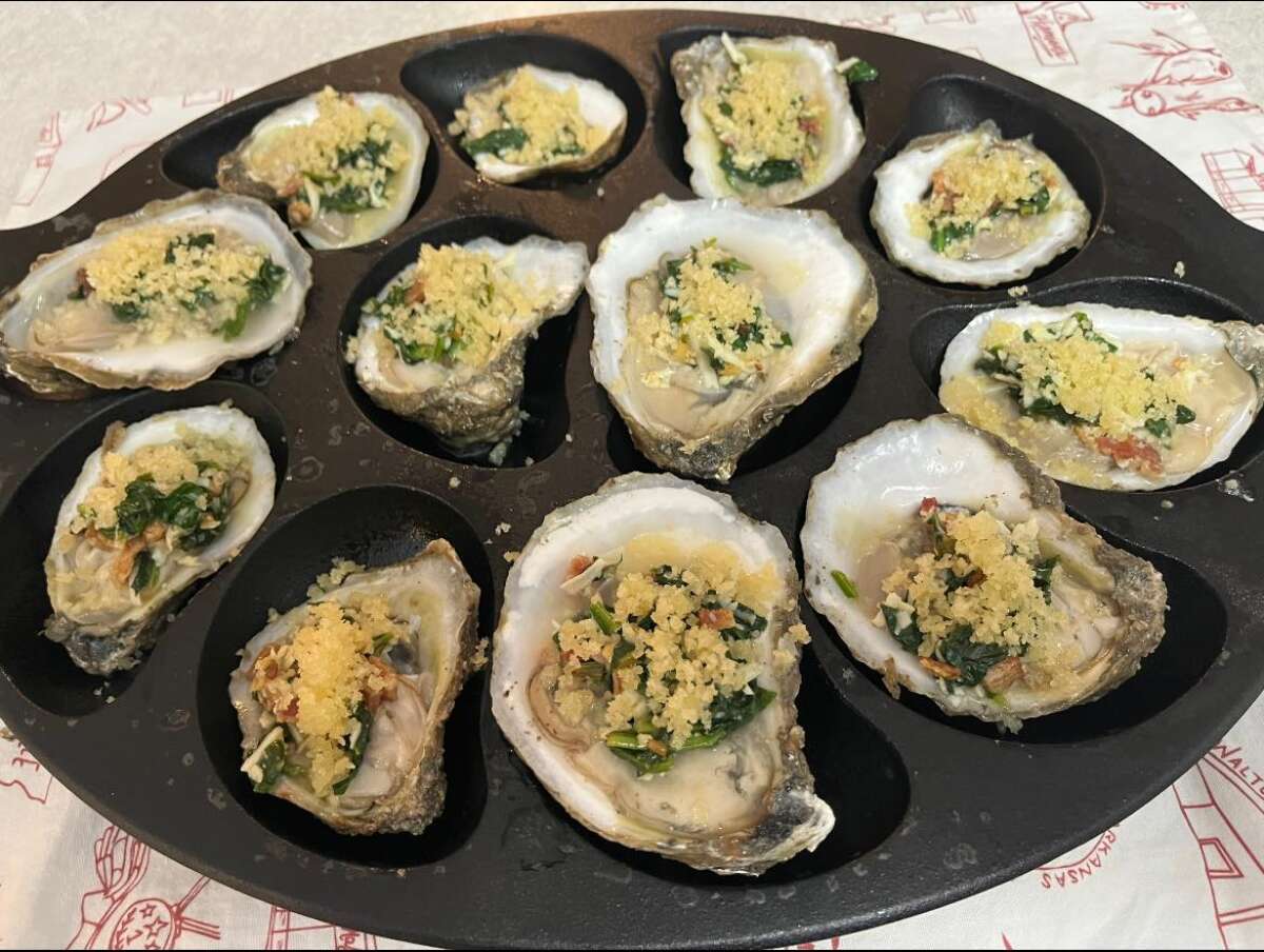 Oysters at St Joe Shrimp Company on Cape San Blas Road