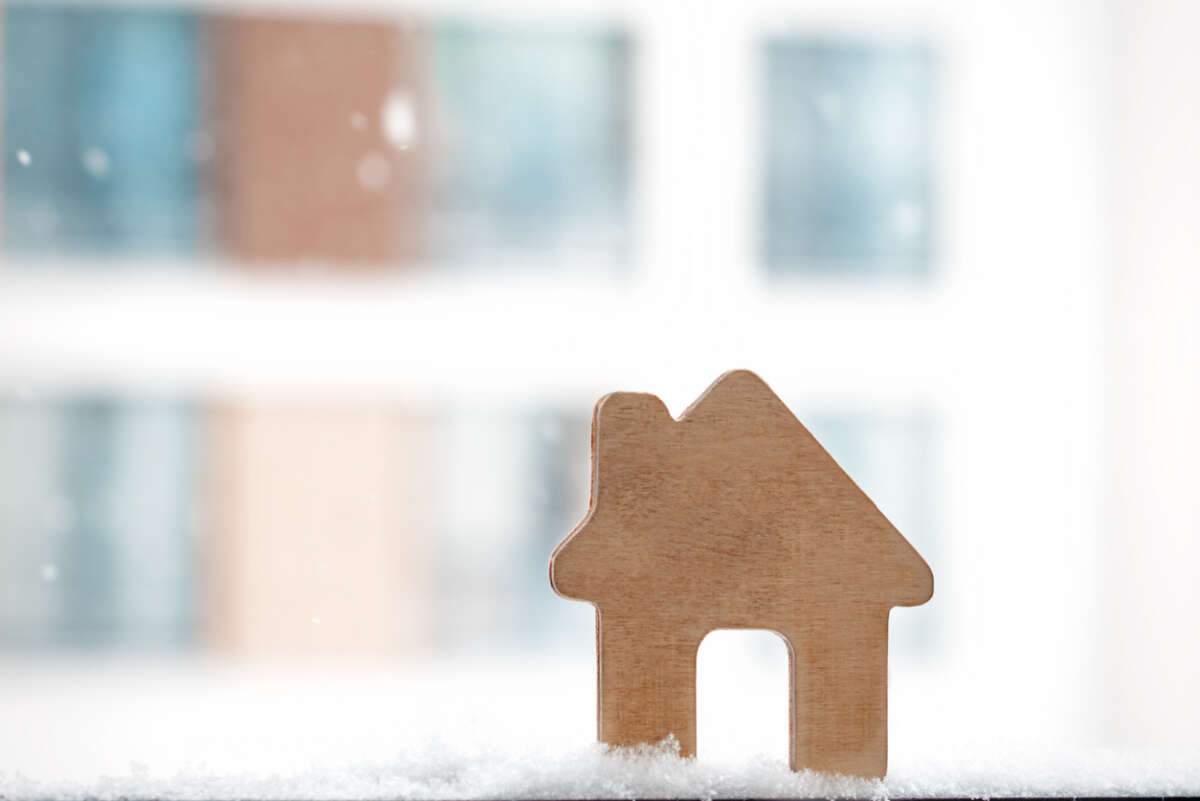 tips to prepare vacation rental property for the winter