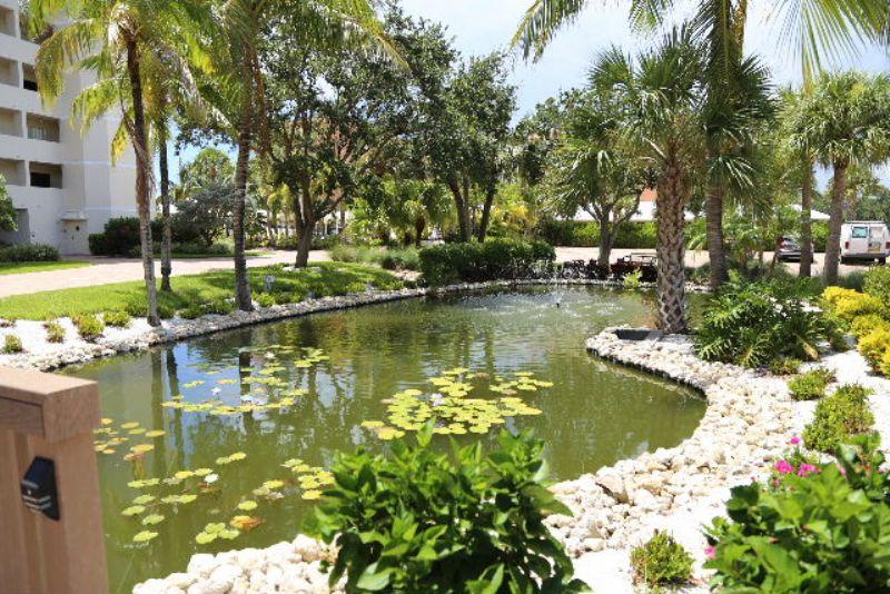 Riviera Club 1003: 2 Bedroom Vacation Condo Rental Fort Myers Beach FL