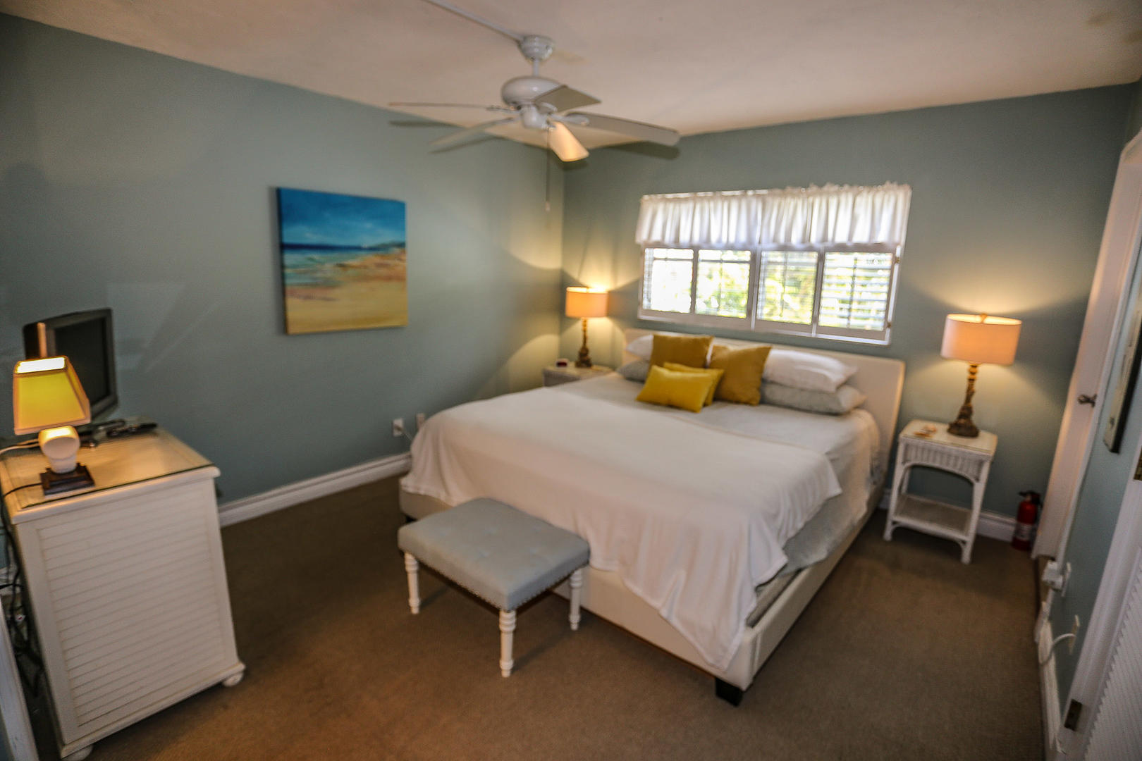 Kona Beach Club 110: Fort Myers Beach FL 2 Bedroom Vacation Condo