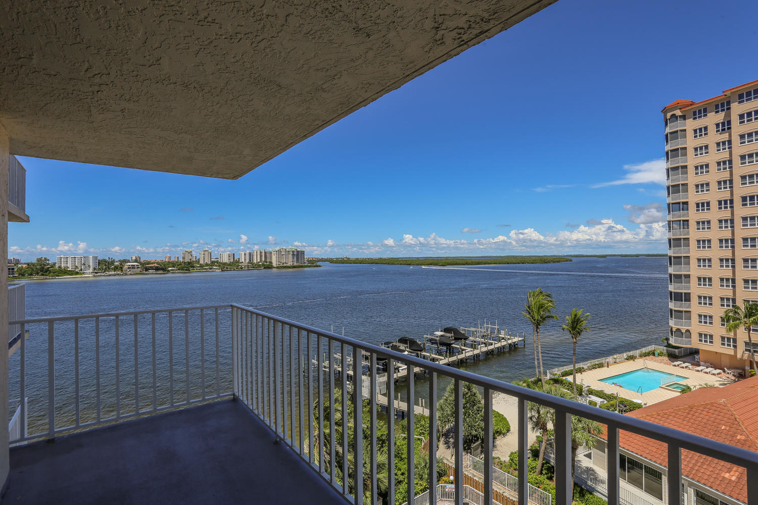 Lovers Key Beach Club 202 - Look No Further! Fort.. (126612) - Find Rentals