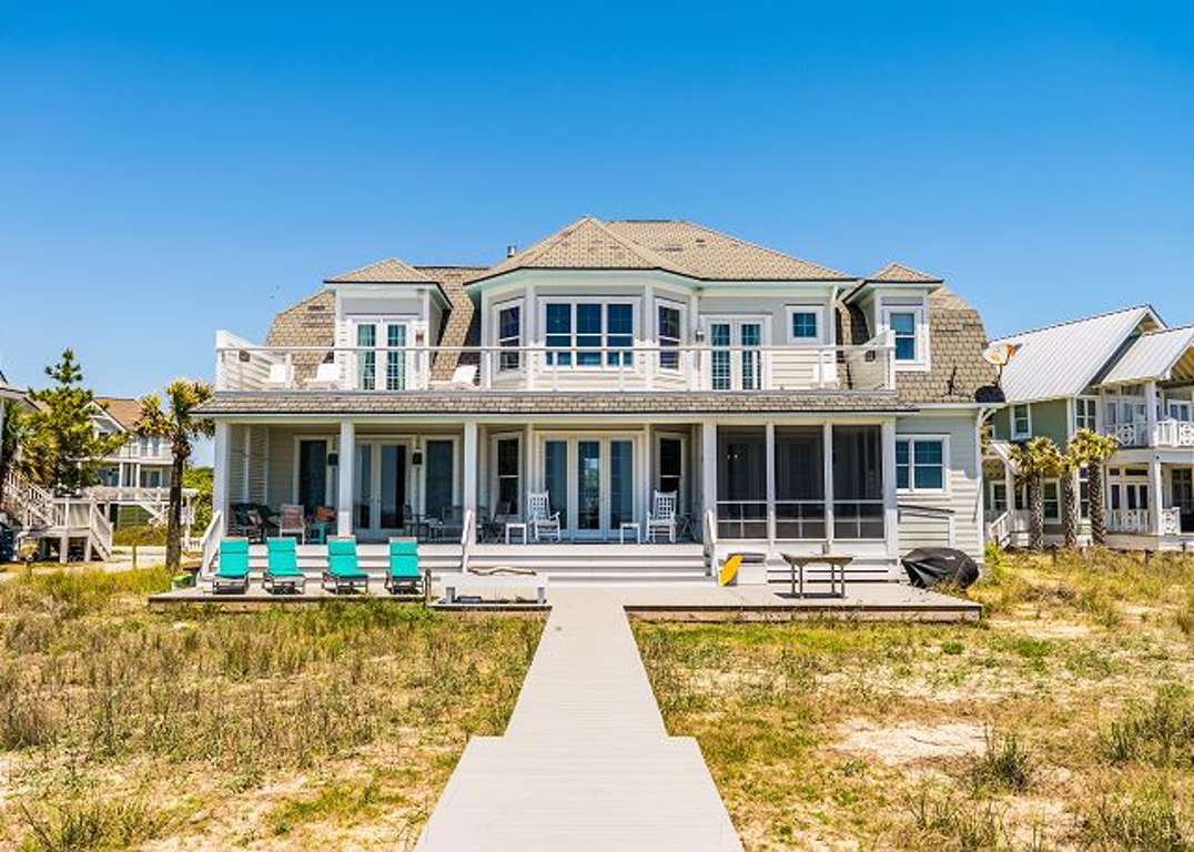 Oceanfront vacation home on Bald Head Island with 4 bedrooms dog friendly