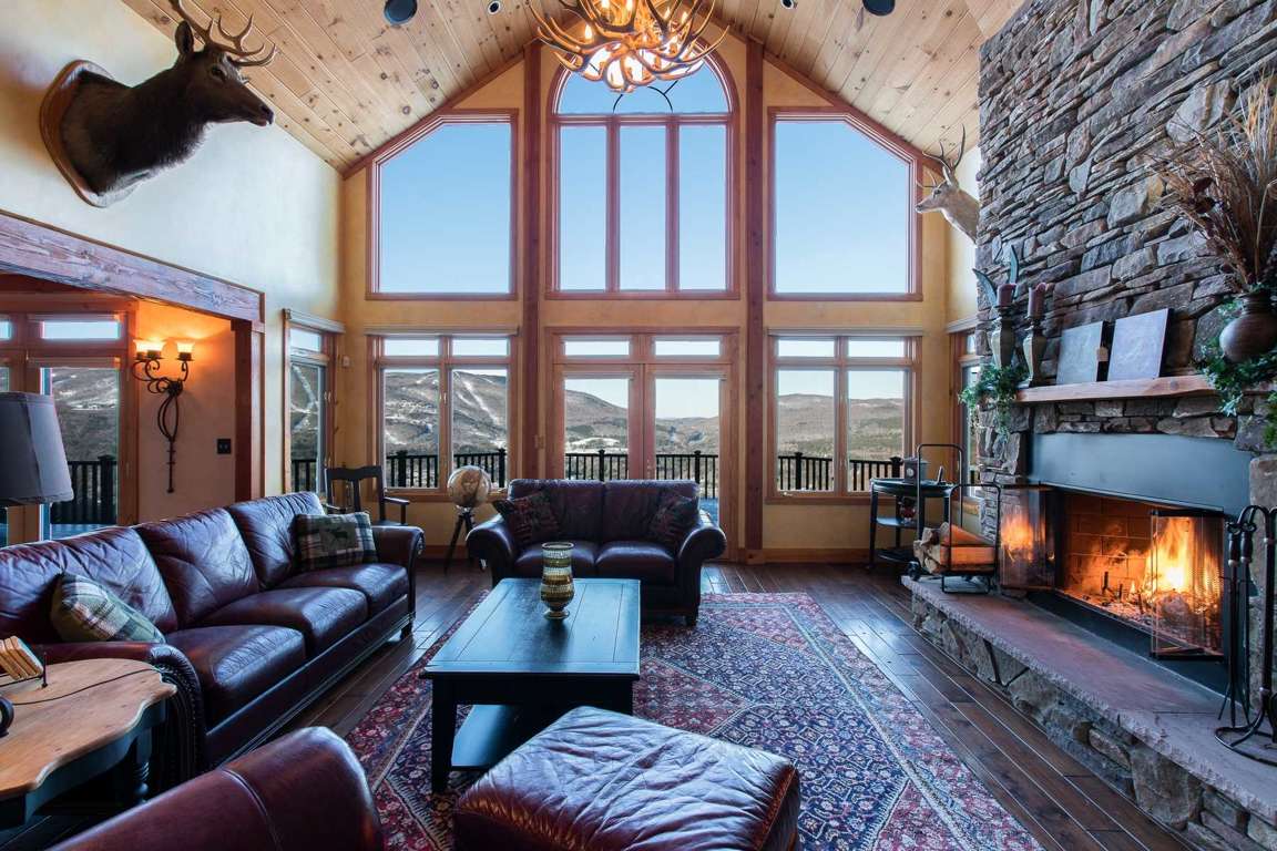 Huge View of Okemo Mountain and Private Hot Tub from this Five Bedroom Beauty