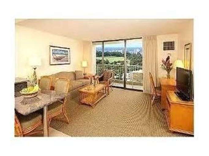 Welcome to Waikiki,...enjoy your own spacious Living room from your Oahu Condo rental