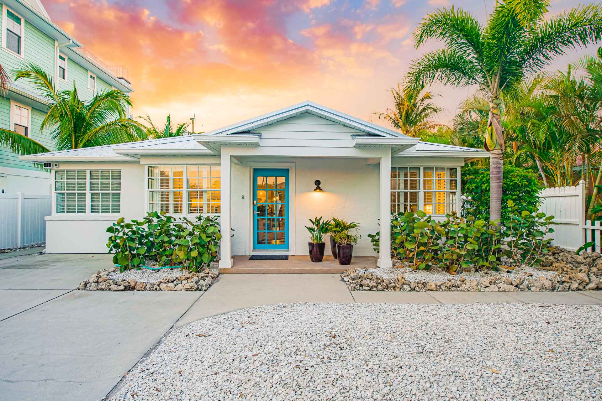 Mango Mama Pet Friendly Place To Stay On Vacation 4 Bedroom Lido Key Florida 146865 Find Rentals