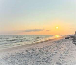 Windstarr Destin Destin Beach- you will fall in love with the sugar white sand and the emerald green waters!