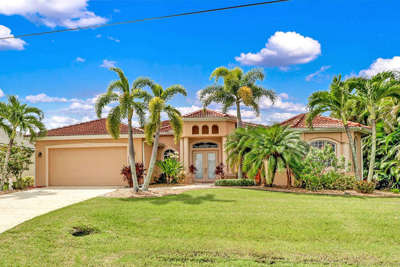 Blue Water Pool/Spa home in SW Cape Coral 1022