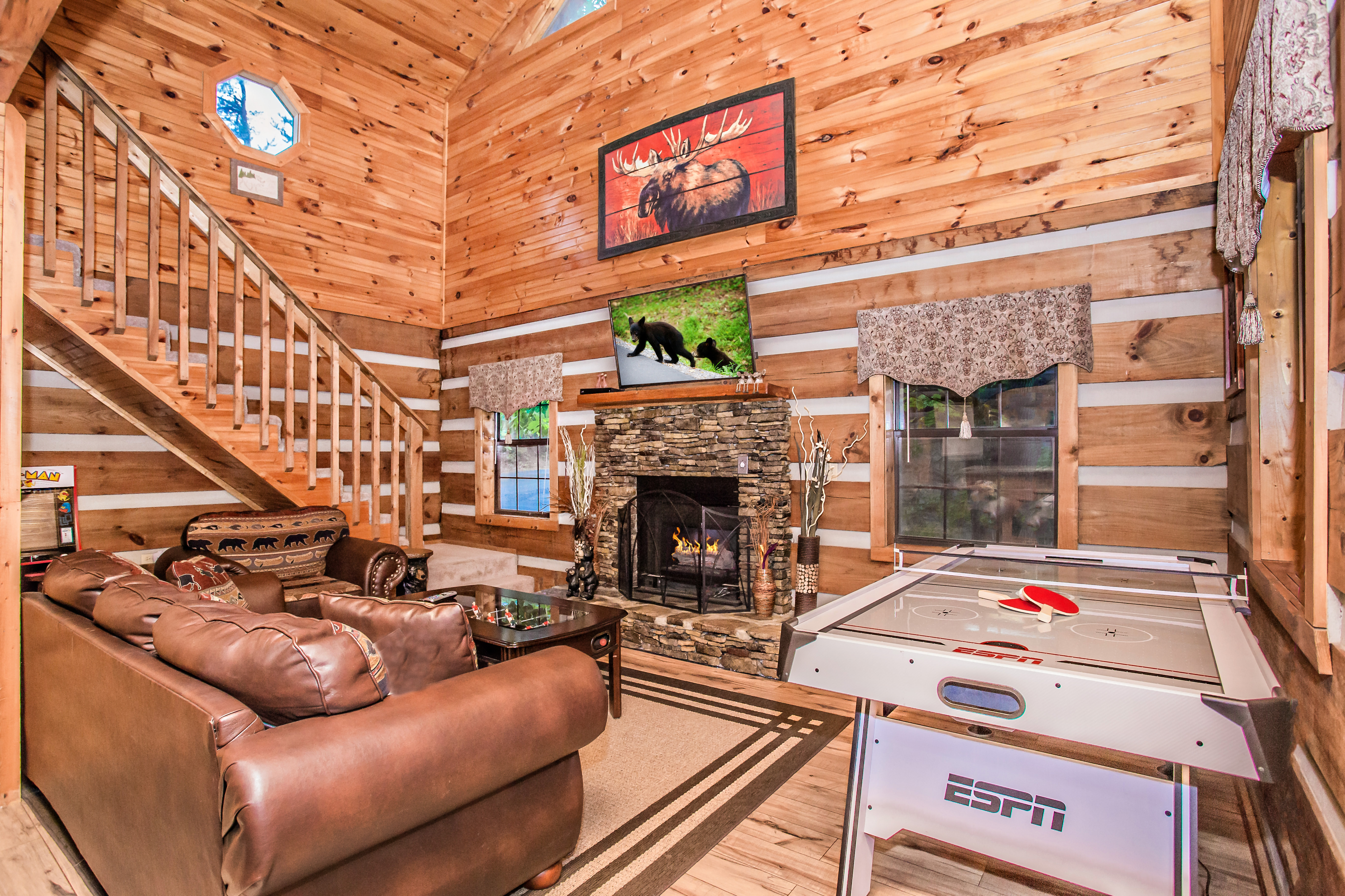 The Moose Den: 1 Bedroom Vacation Cabin Rental Pigeon ...