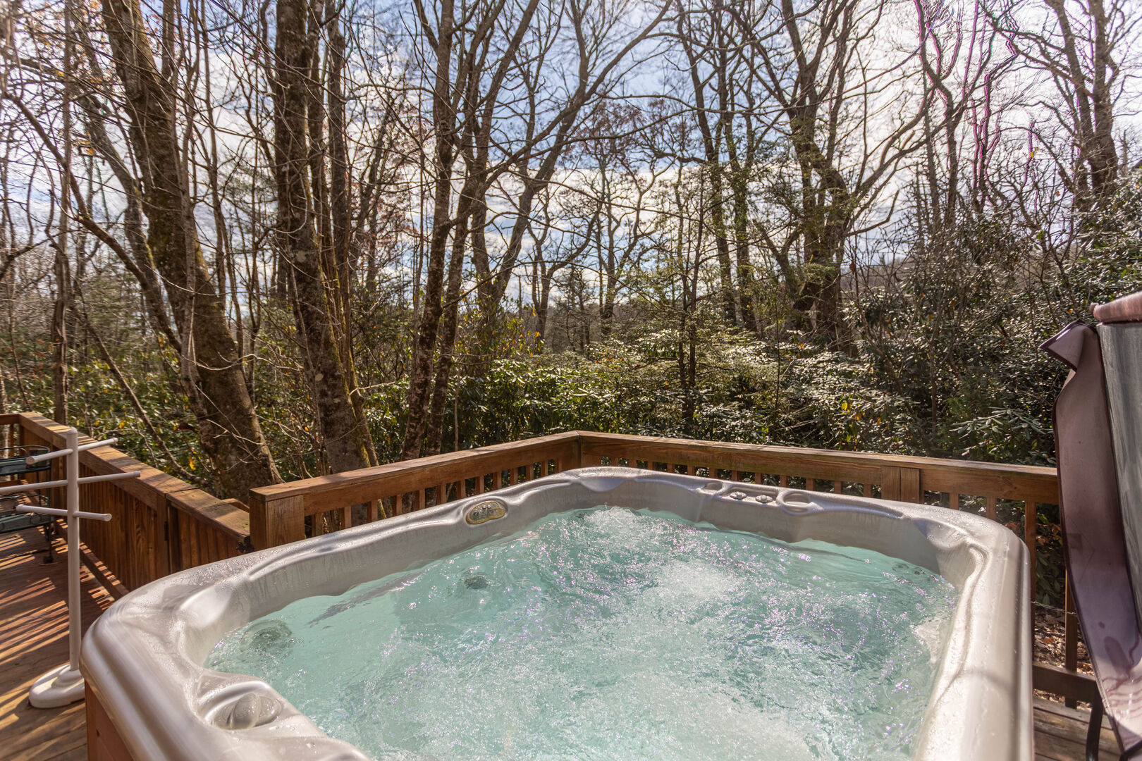 Dream Forest Blowing Rock 3 Bedrooms Pet Friendly With Hot Tub (125242) Find
