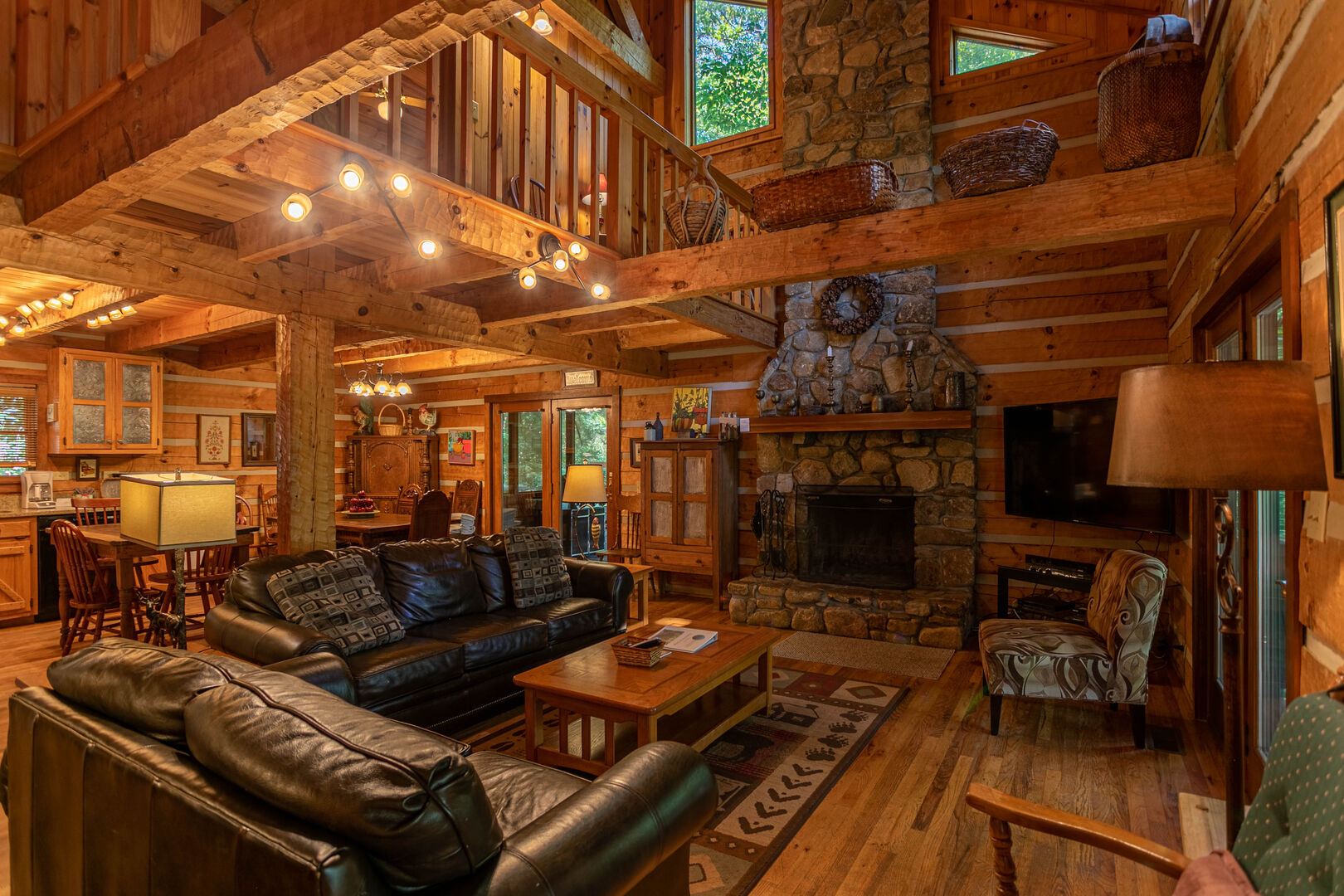 53 Best Pictures Pet Friendly Cabins In North Carolina / Cozy Nest at Eagles Nest: Pet Friendly Place To Stay On ...