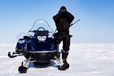 Quick Guide to Snowmobiling Vacations