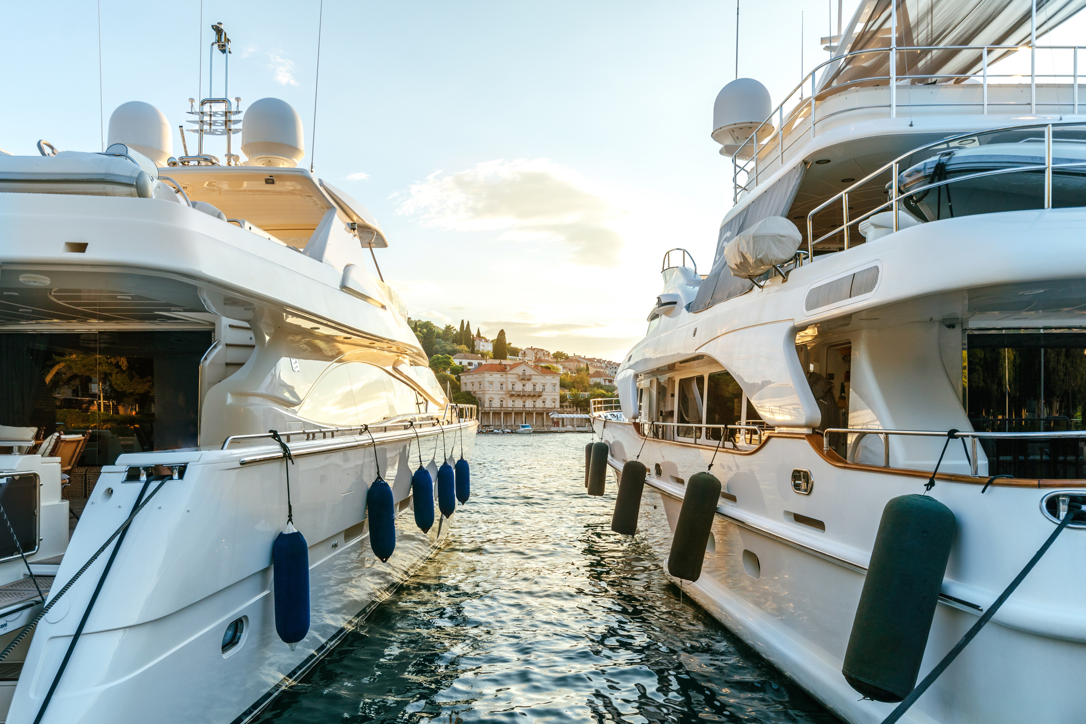 yacht rental uk