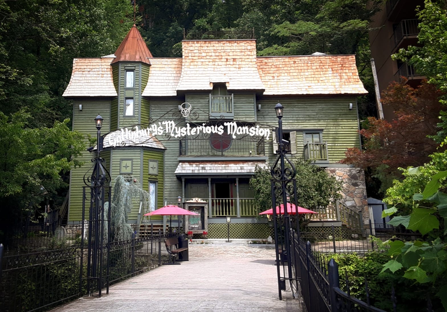 Mysterious Mansion In Gatlinburg