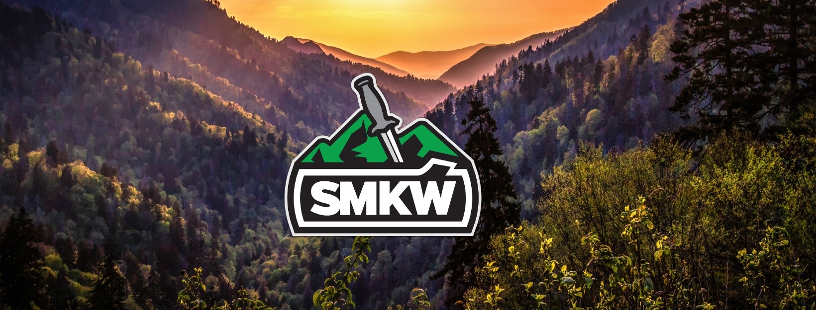 Smoky Mountain Knife Works In Sevierville