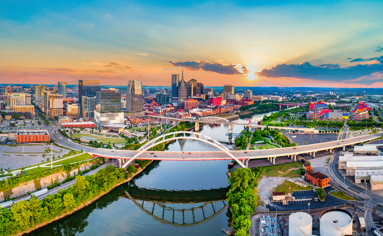 Vacationing vs Living in Nashville Memphis TN