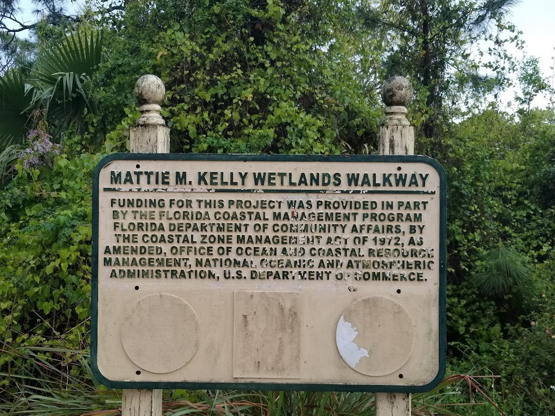 Mattie Kelly Park and Nature Walk in Destin