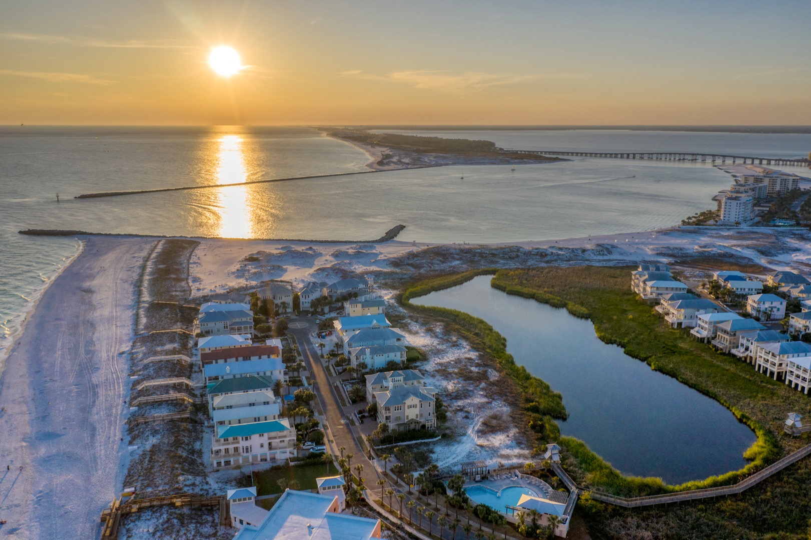 Jetty East Beach In Destin Florida