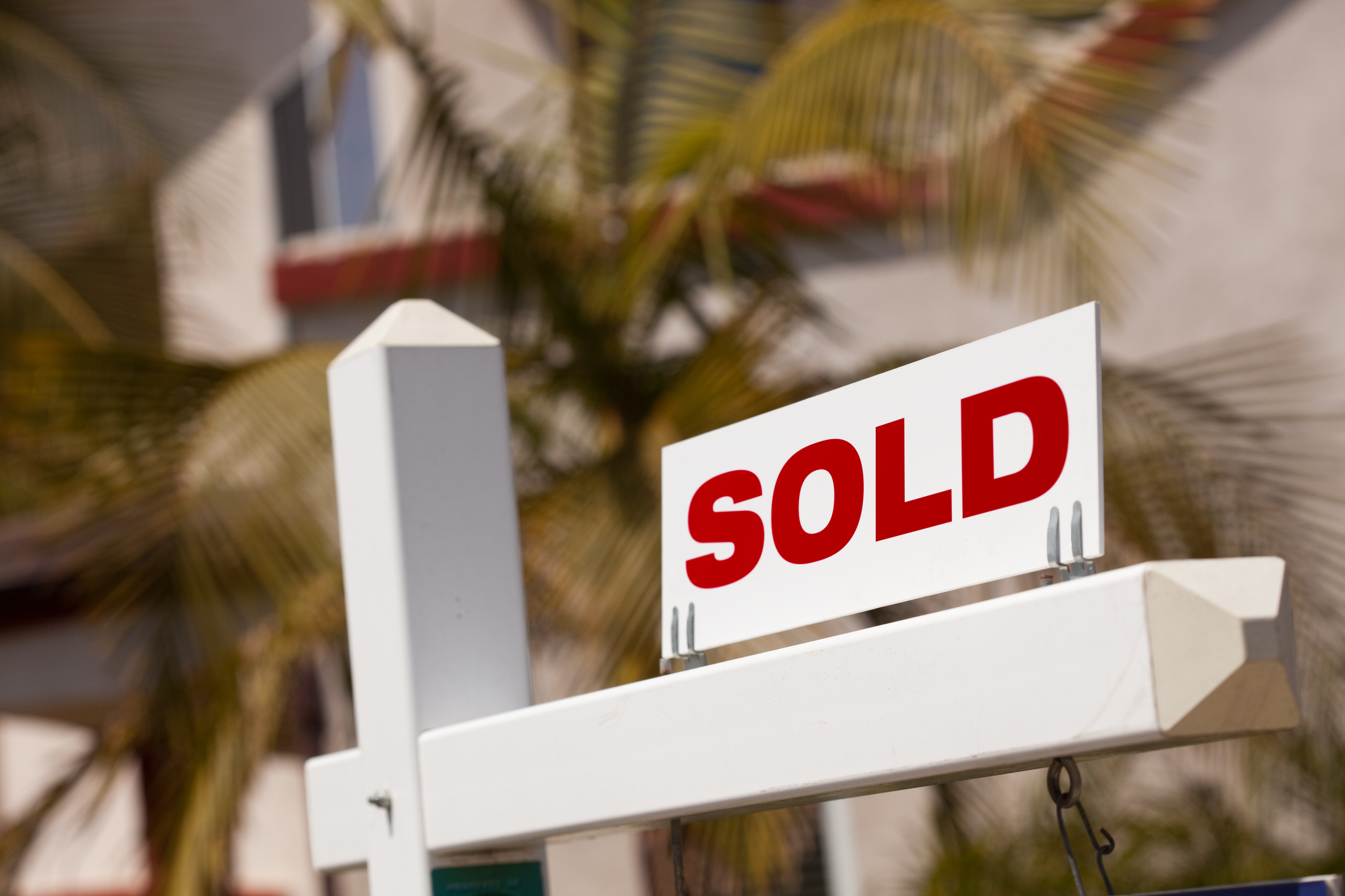 When Rental Income Falls: How to Switch to Selling Smartly