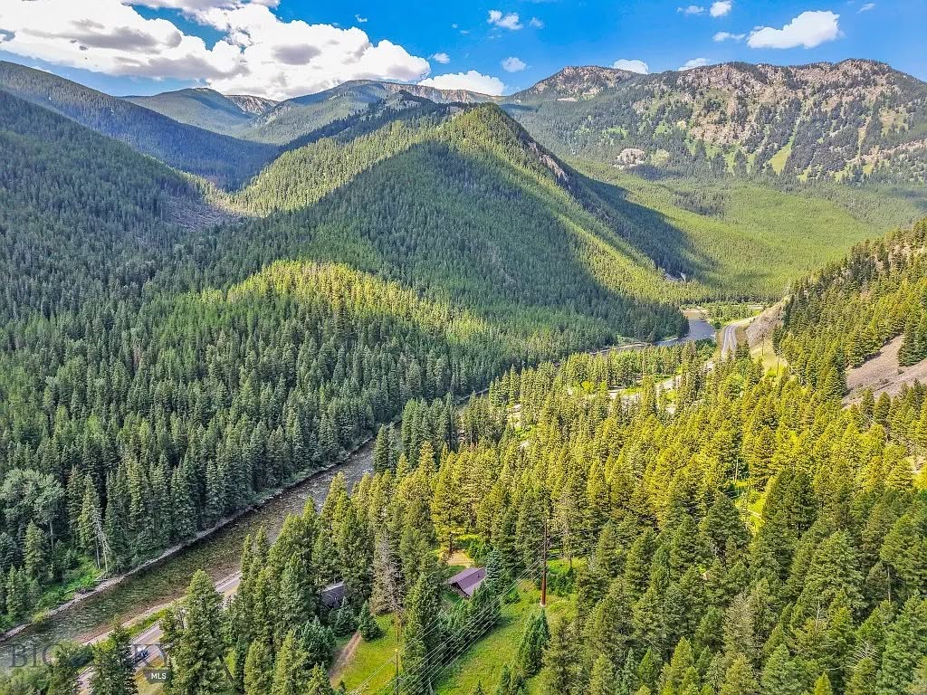 Gallatin Gateway Montana | Gateway to Big Sky & Yellowstone