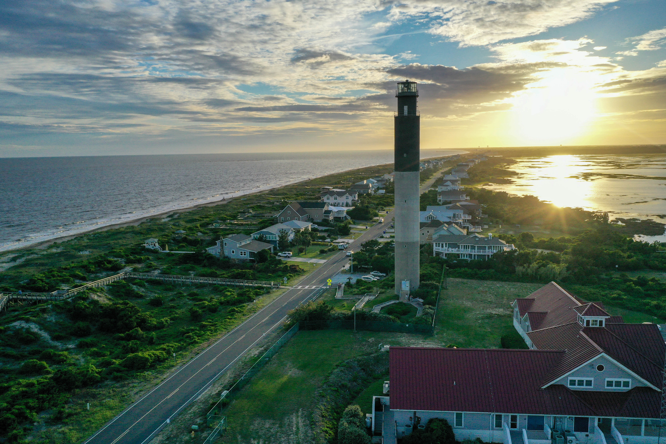 Oak Island Lighthouse | Coastal Landmark in North Carolina