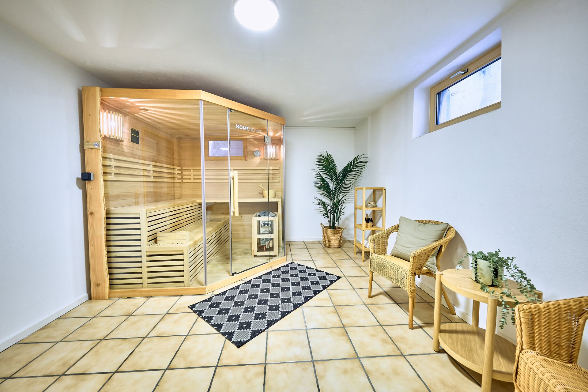 Why Direct Booking can Pay Off for a Longer Business Stay